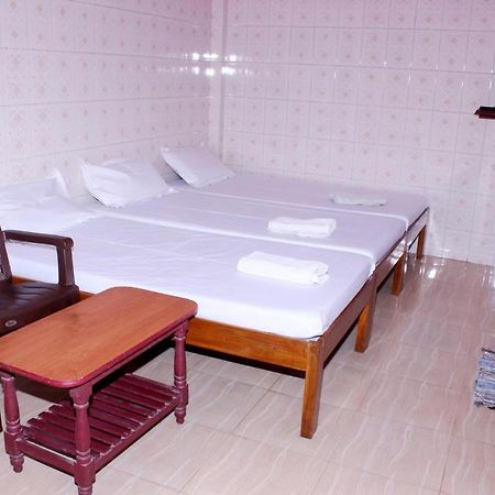 Merit Guest House Ченнаи Номер фото