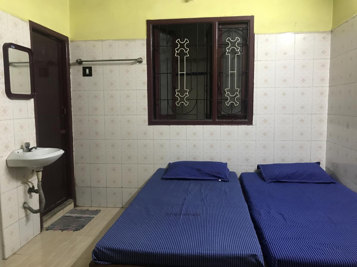 Merit Guest House Ченнаи Экстерьер фото